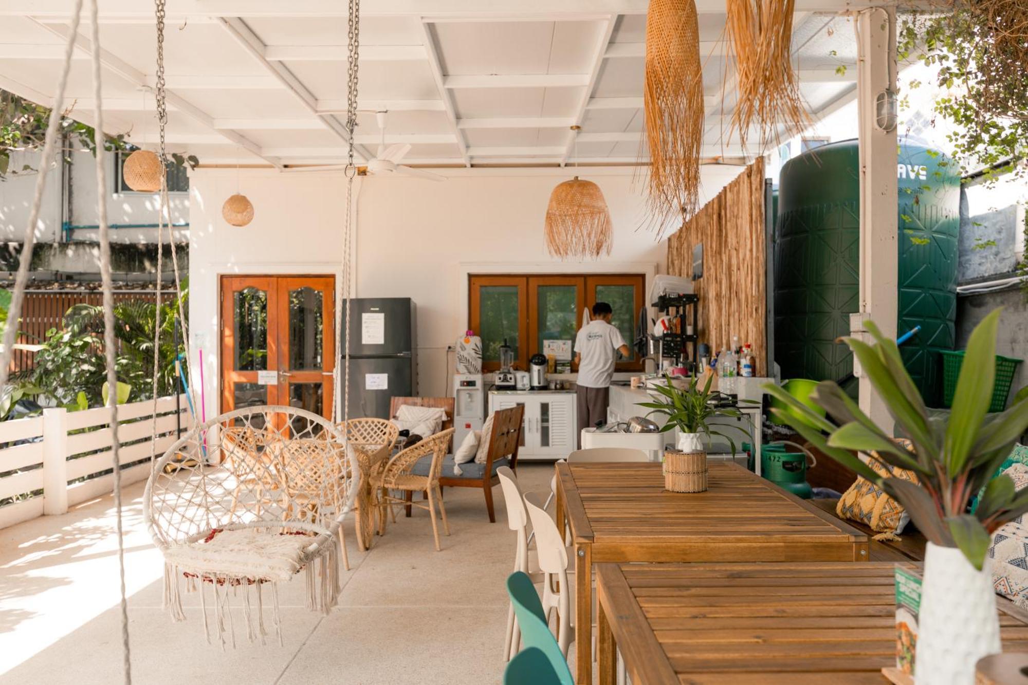 Blessings & Cafe Ko Pha Ngan
